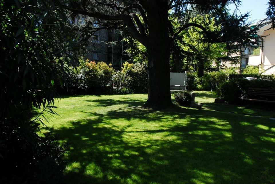 La Villa Del Cedro Monza Eksteriør bilde